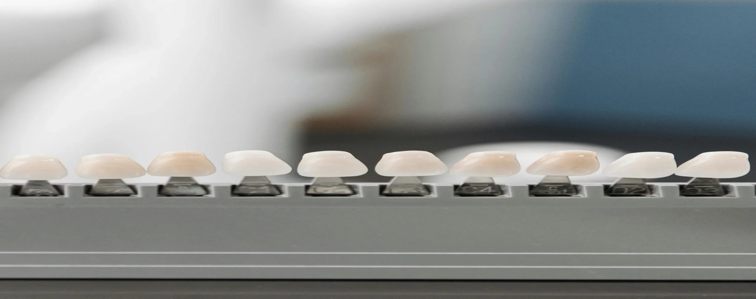 Veneers: Der Schlüssel zu einem makellosen Lächeln